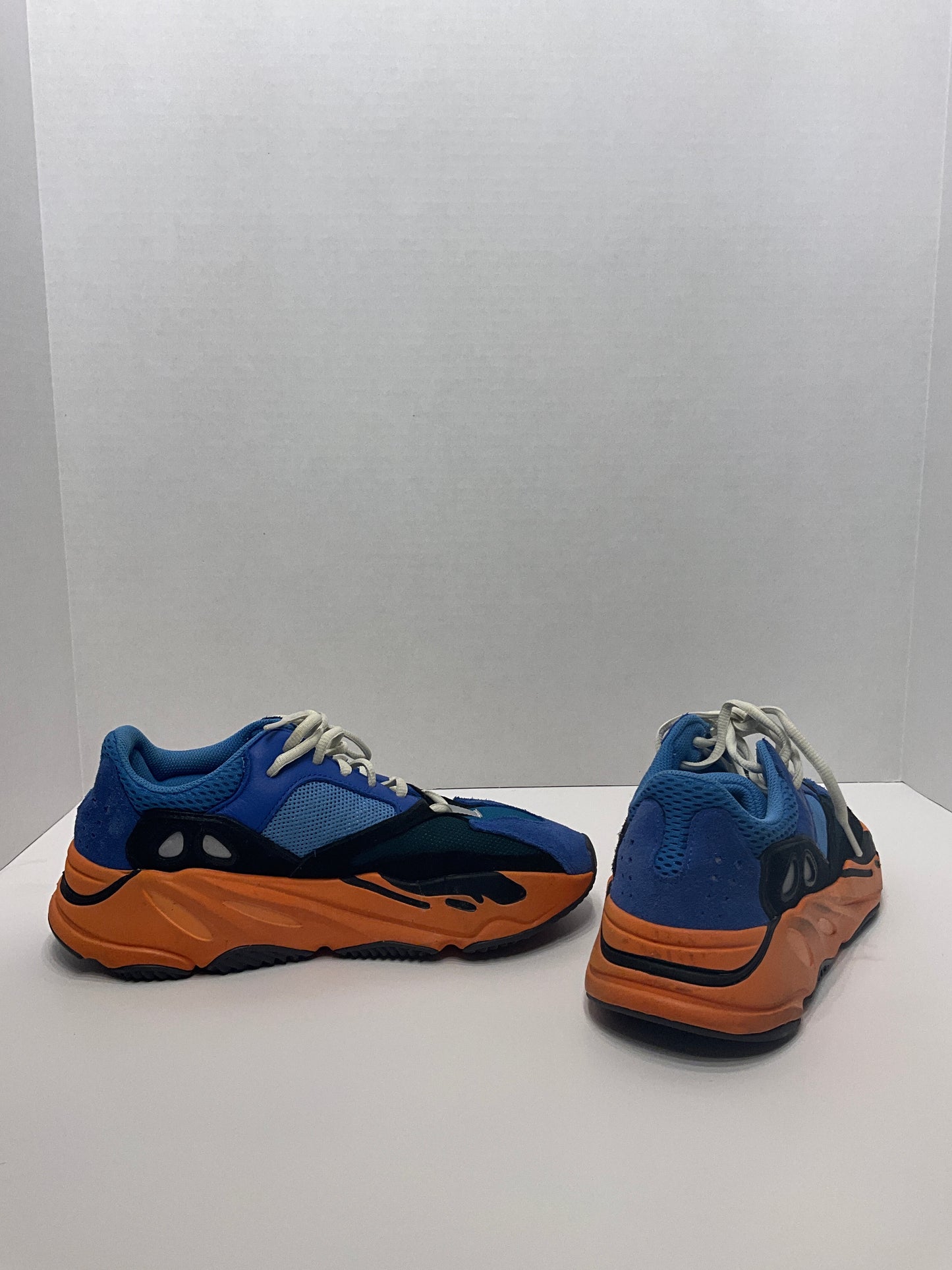 Adidas Yeezy Boost 700 Bright Blue (GZ054)