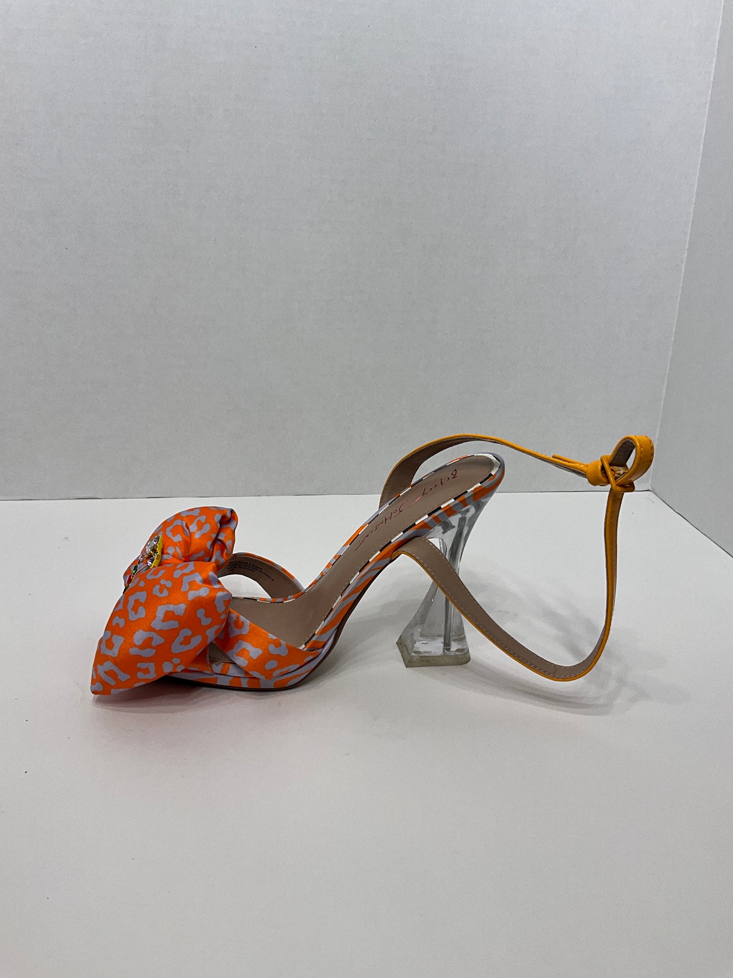 Betty Johnson women OLLIE pretty girl with large puppy bow pumps ￼