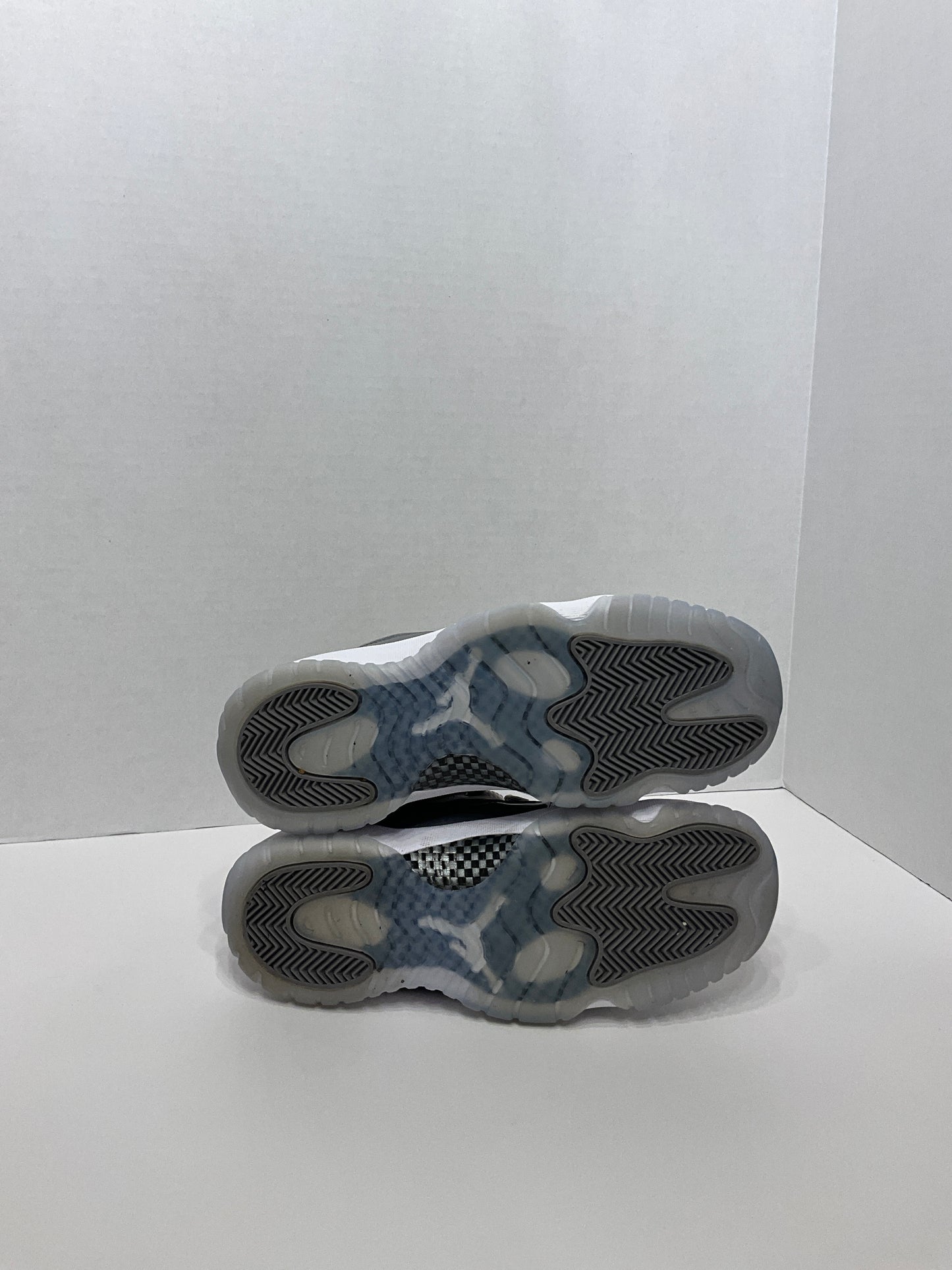 Air Jordan 11 Retro Cool Grey
