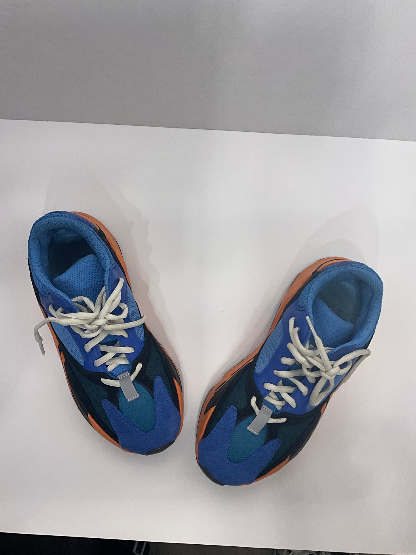 Adidas Yeezy Boost 700 Bright Blue (GZ054)
